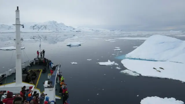 5 Misteri Antartika: Atlantis hingga Markas Rahasia Nazi