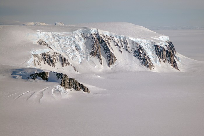 Hal-Hal Menakjubkan yang Ditemukan di Antartika yang Misterius