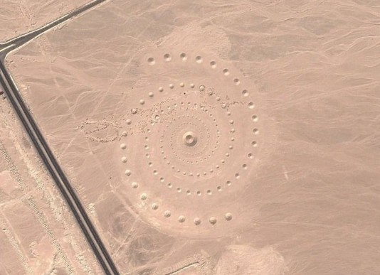 10 Penemuan Super Misterius di Google Earth