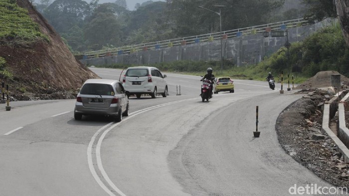 Legenda Tanjakan Emen yang Dikenal Angker di Subang